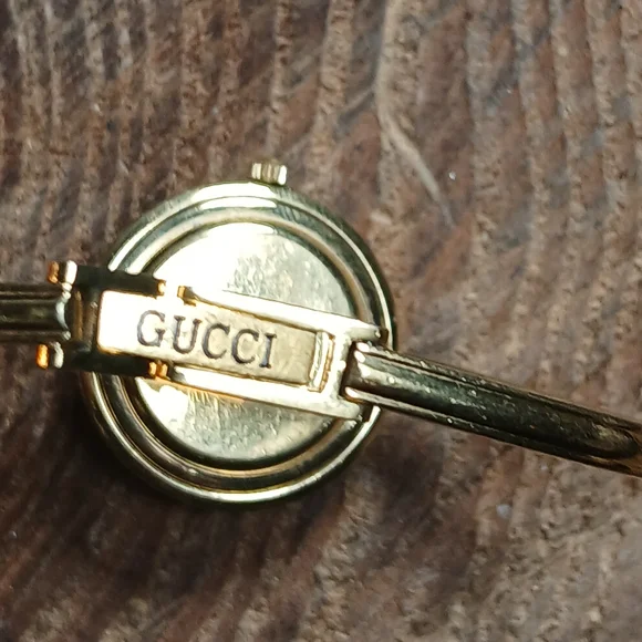 Gucci 11/12 Bezel Change Gold Tone Watch Authentic & Working - Picture 3 of 13